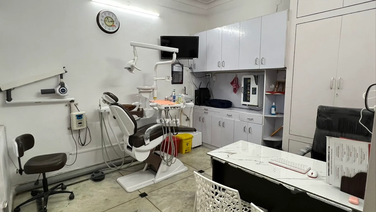 Advanced dental clinic interior in Palam, New Delhi — BRACE-O-DENT Dental Clinic